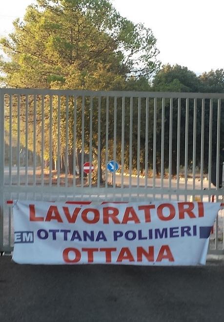 Carenze infrastrutturali, area industriale in crisi 