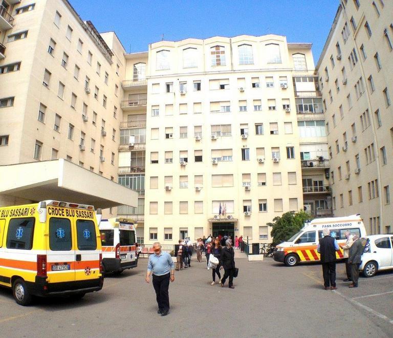 Polemiche all’Asl: «Assunzioni a tempo del tutto illegittime» 