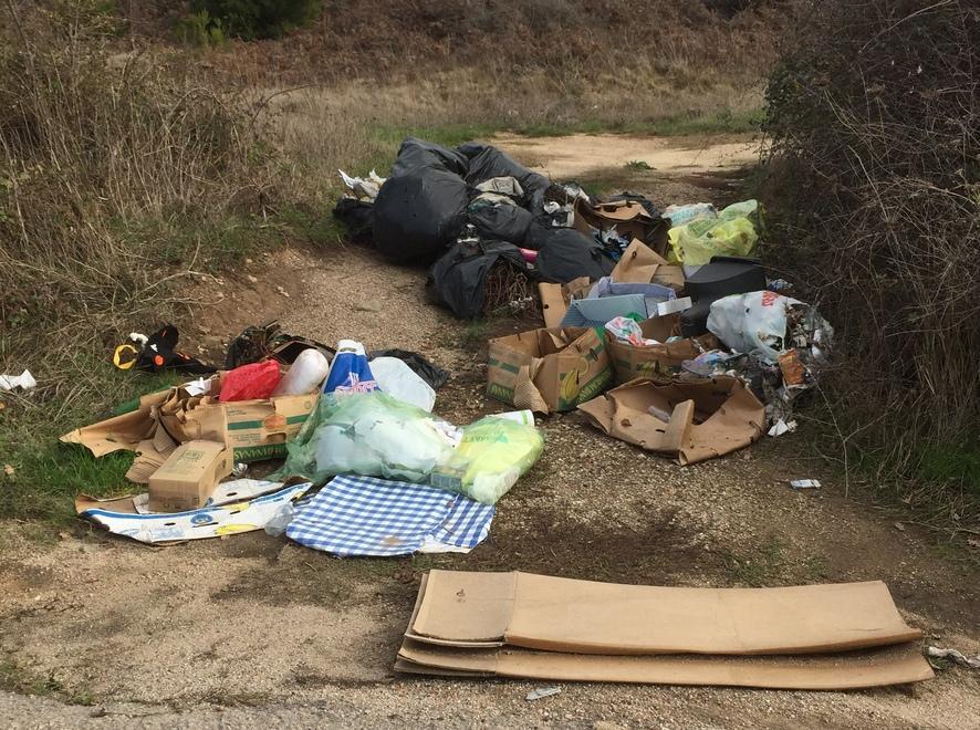 Curragghja, tra degrado e immondizia 