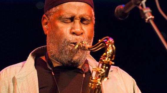Bennie Maupin: un mito jazz in scena con il suo quartetto