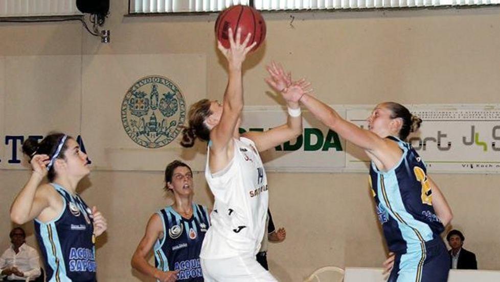 Senza il sostegno della Regione il basket rosa getta la spugna 