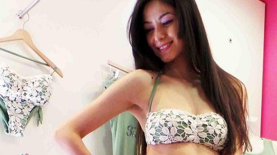 Vetrine “live” e Fashion Show nei negozi