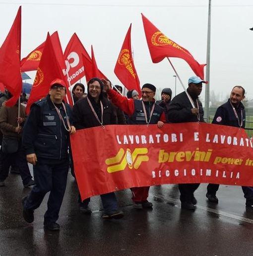 Strade bloccate per difendere l’articolo 18 