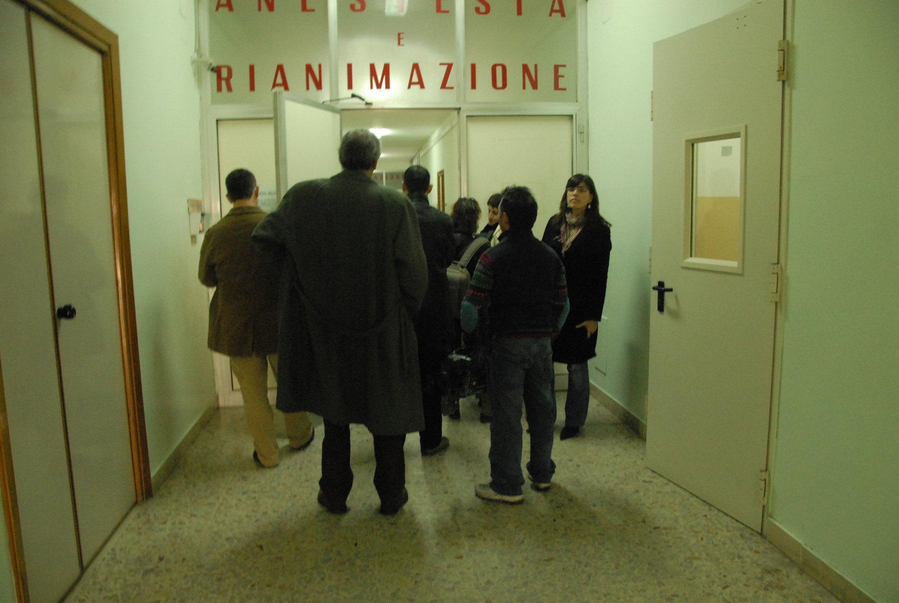 L'ingresso del reparto di rianimazione dell'ospedale civile di Sassari
