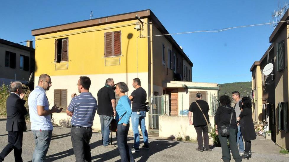 Processo per le occupazioni abusive, udienza rinviata