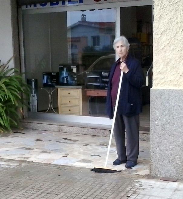 Perdita d’acqua a Posada, protestano i commercianti