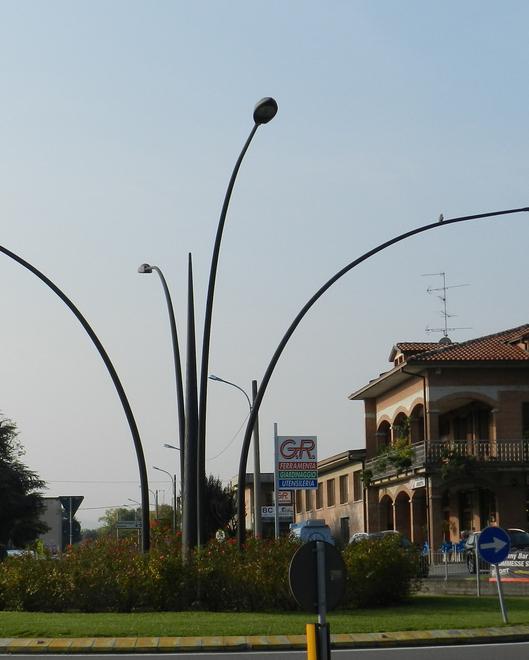 Arrivano i nuovi lampioni ecologici e telecomandati