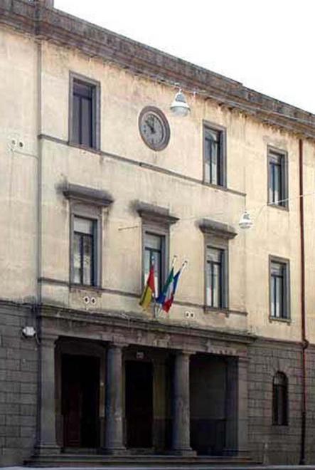 Segretario comunale diviso fra tre centri per risparmiare 