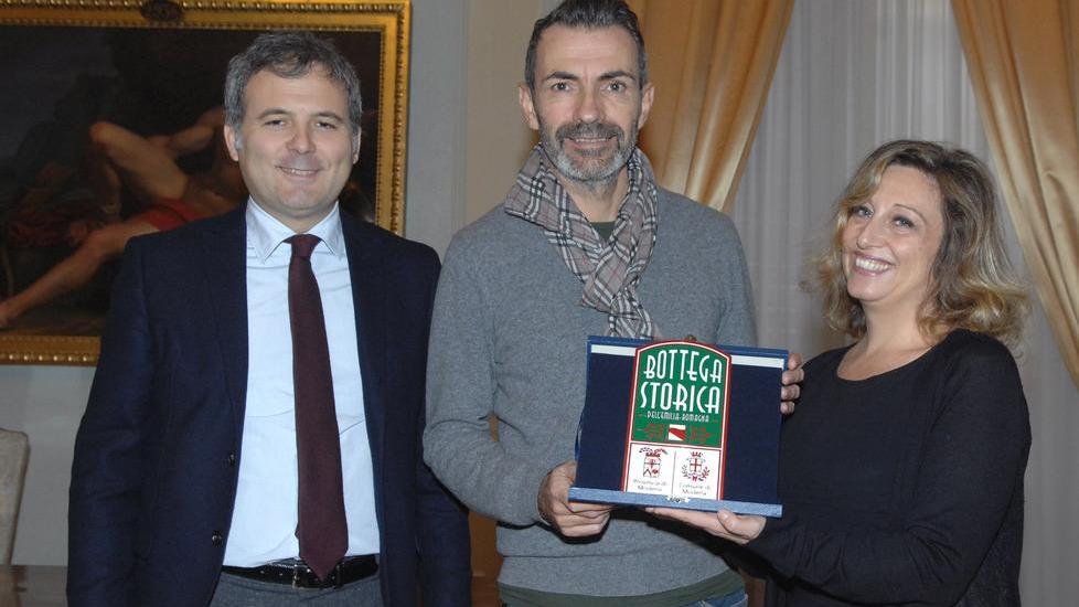Premiata la Bottega Storica di via dei Tintori