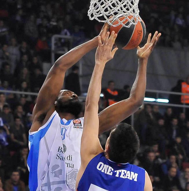 Lawal è la vera sorpresa biancoblù 