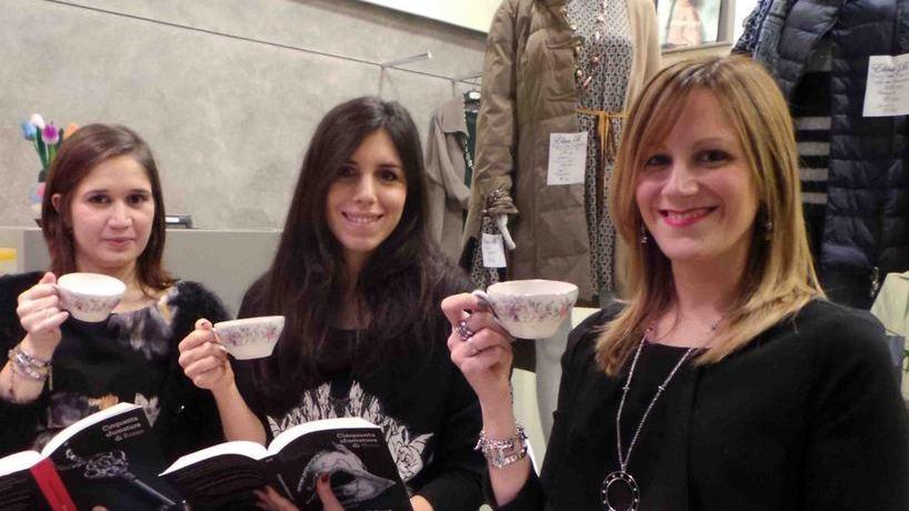 Manichini umani E lo shopping è una sorpresa