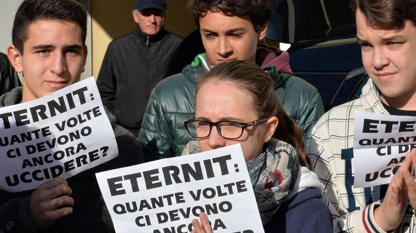 Eternit, fronte comune contro la sentenza shock