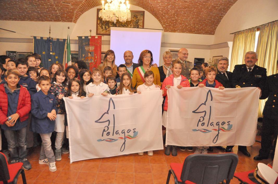 Un momento della cerimonia di firma della carta di partenariato