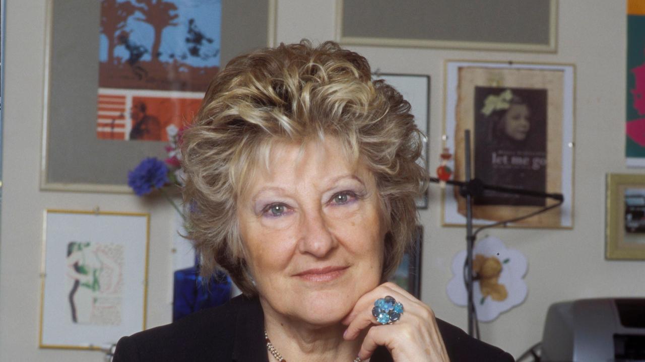 La scrittrice Helga Schneider