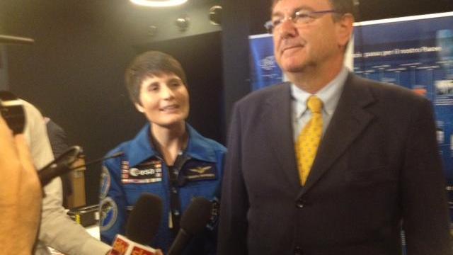 Paolo Zamboni e l'astronauta Samantha Cristoforetti