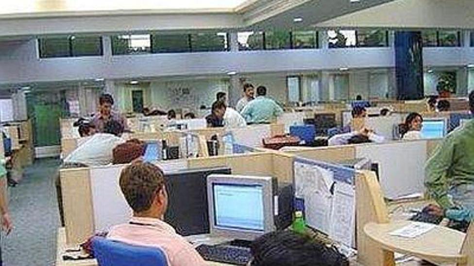 Al lavoro fra tirocinanti, apprendisti, baristi e meccanici