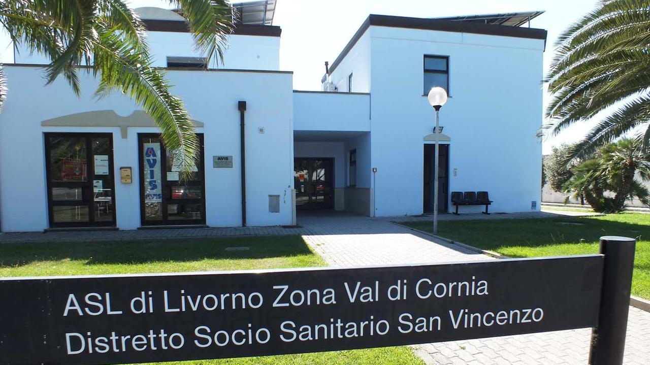 L'ingresso del distretto Asl 6 di Livorno a San Vincenzo