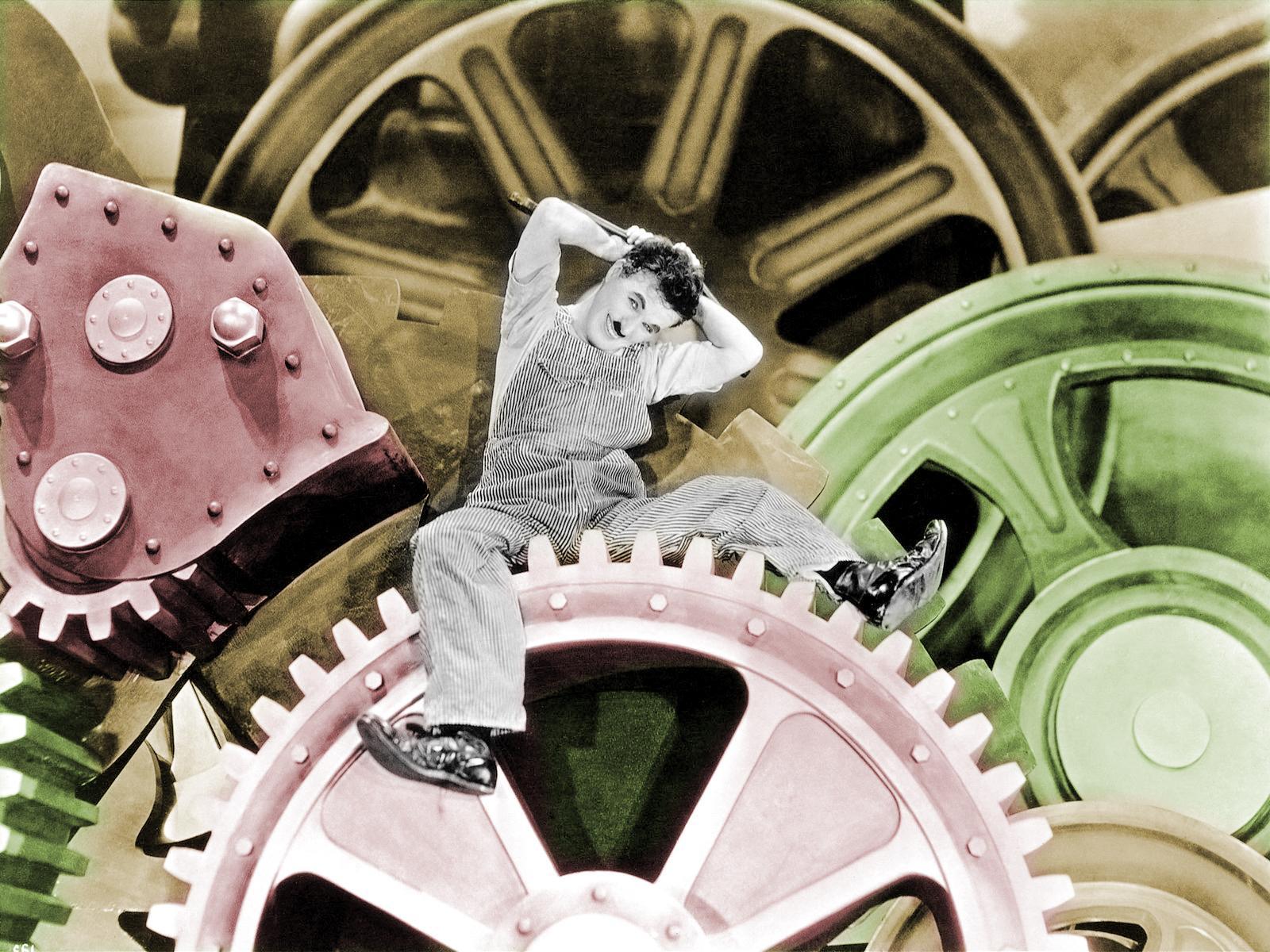 Natale a cinema: dallo Hobbit a Chaplin, tanti titoli per tutti 