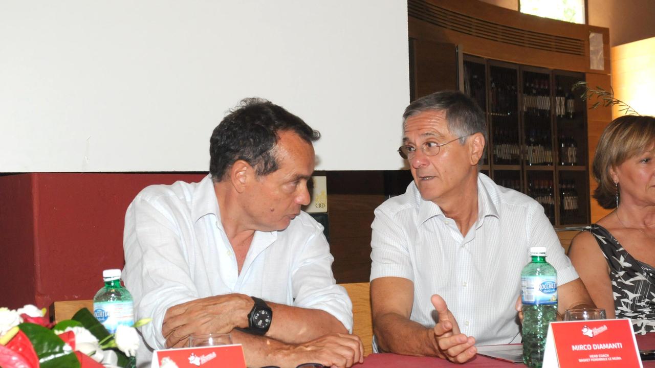 Il presidente Rodolfo Cavallo e l'allenatore Mirco Diamanti (Vip)