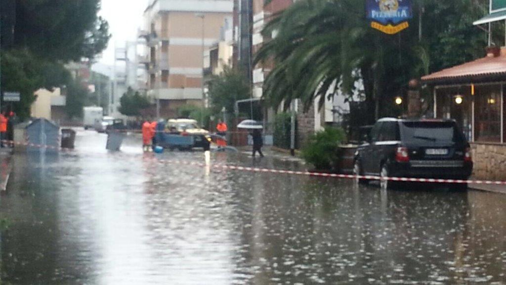 Raffiche di vento a 100 chilometri all'ora