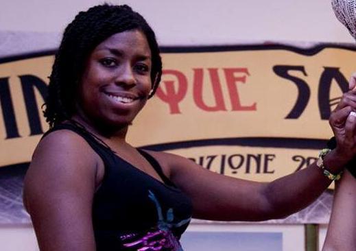 Indagini sulle cartelle cliniche della mamma morta sotto casa 