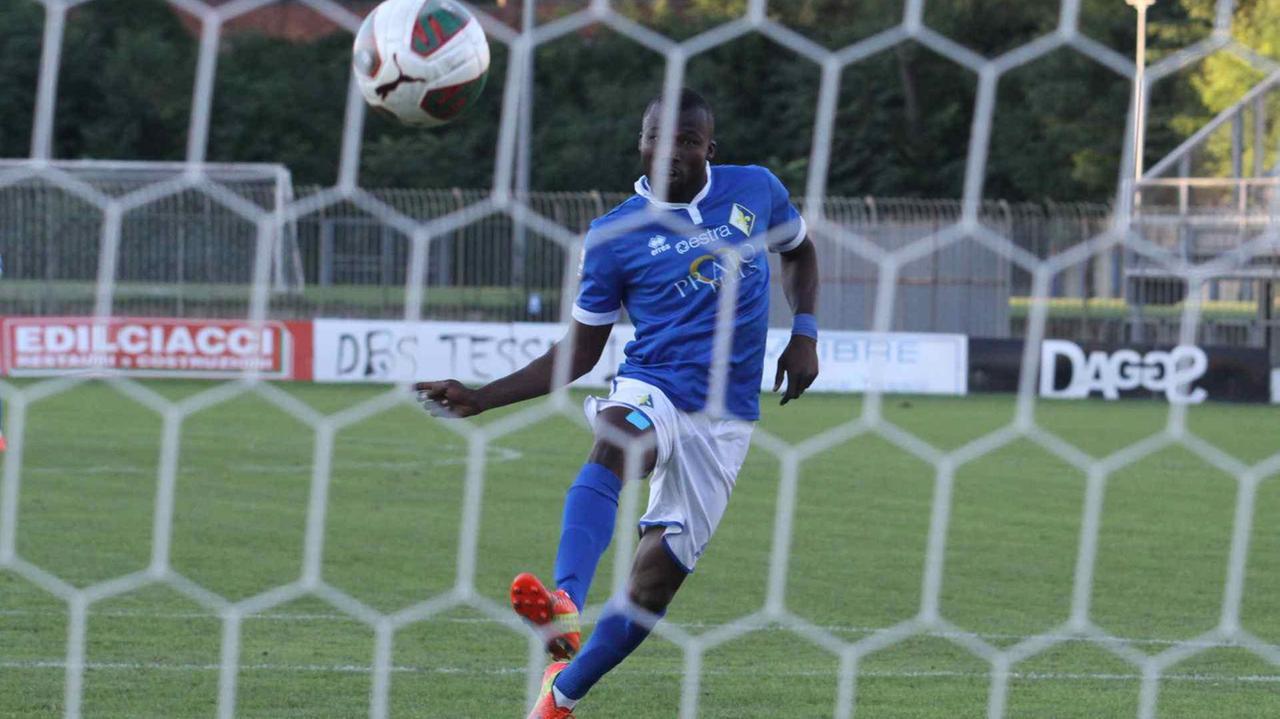 Il rigore segnata da Fofana contro la Pistoiese (foto Batavia)