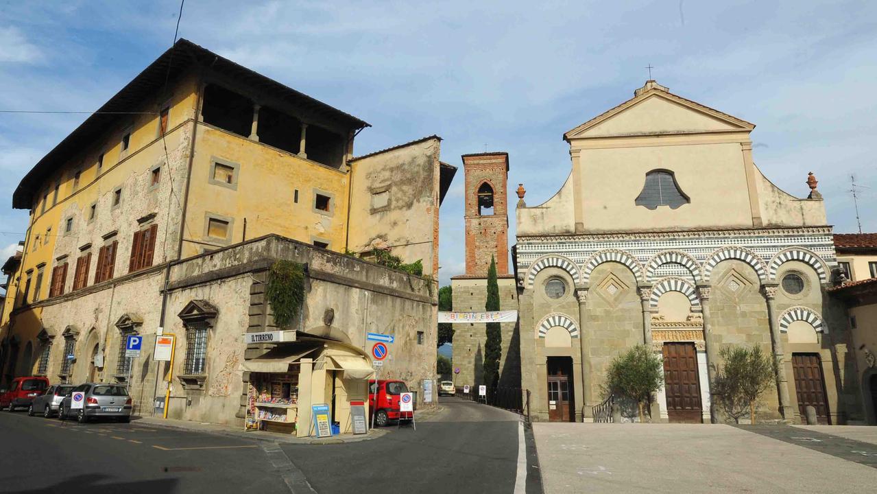 Piazza San Bartolomeo a Pistoia (foto Gori)