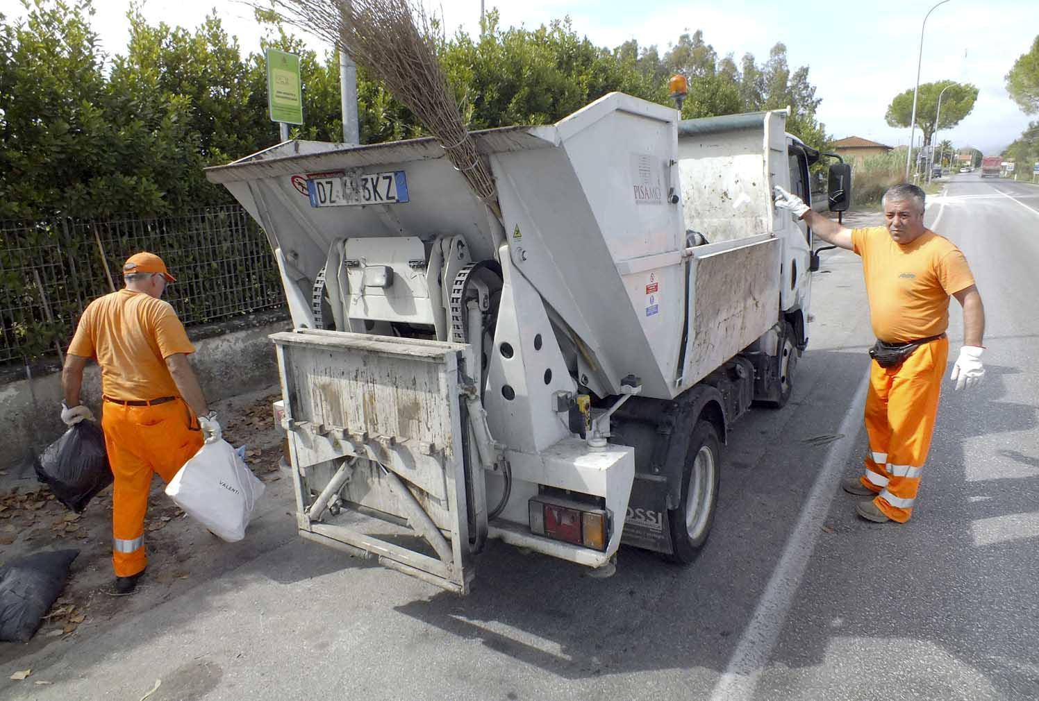 Raccolta dei rifiuti in città