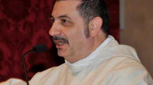 Don Mauro trasferito all’Elba L’annuncio su Facebook