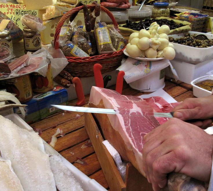 Agro-alimentare in crisi nera per salvarlo serve un consorzio 