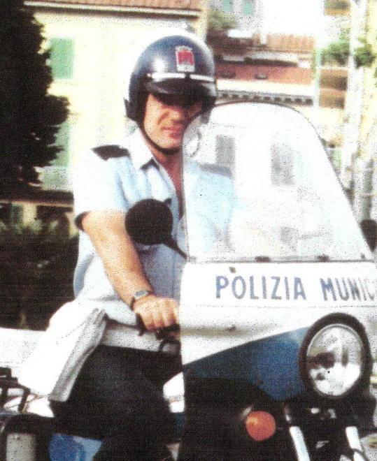 Giulietti in pensione dopo 42 anni da vigile urbano 