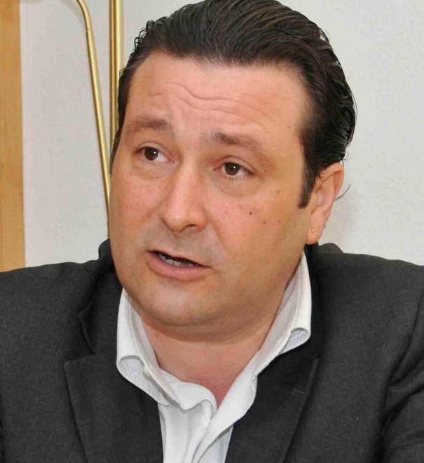 Denuncia di Confcommercio: «Saldi prenatalizi illegali»