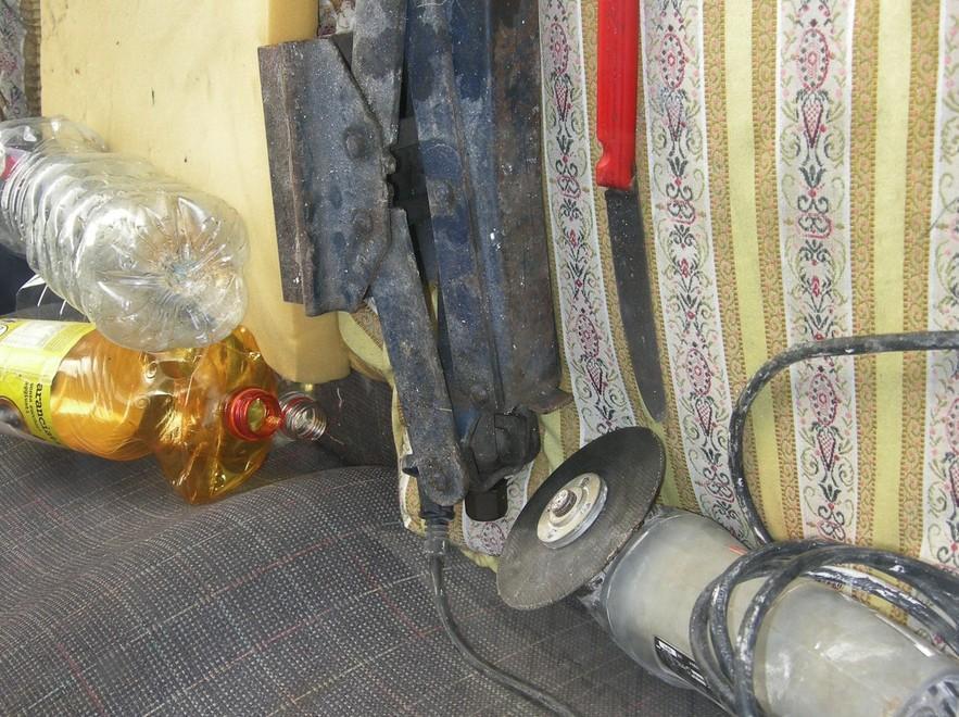 Caccia ai ‘sospetti’ lungo l’argine del Reno 