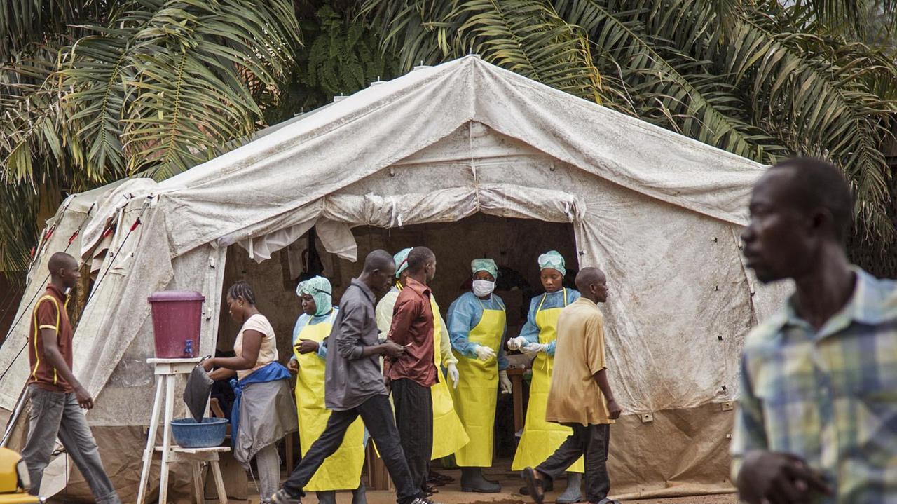 Un centro assistenza sanitario in Sierra Leone (foto d'archivio)