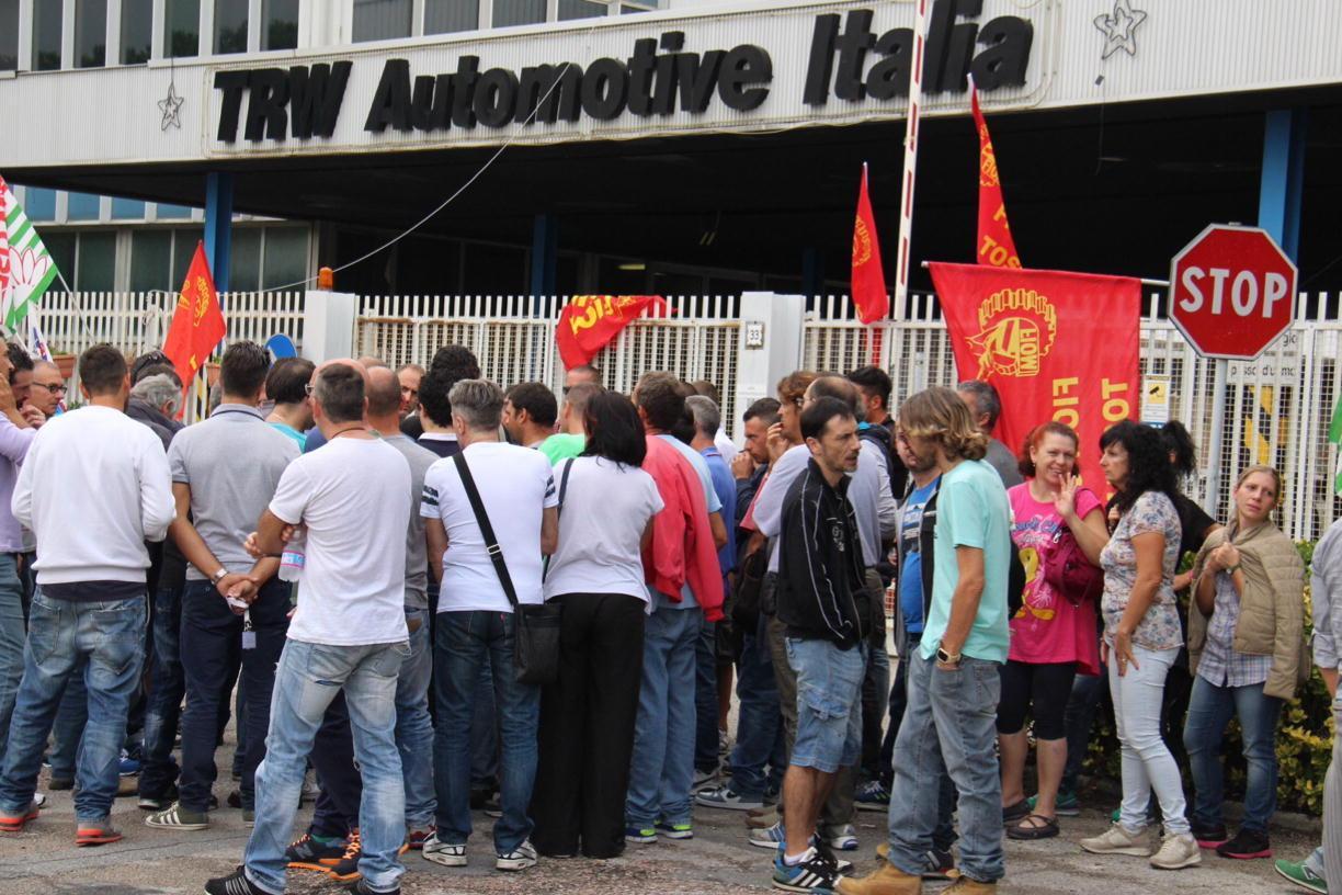 La vicenda Trw sta assumendo toni sempre più drammatici: chiusura entro fino anno
