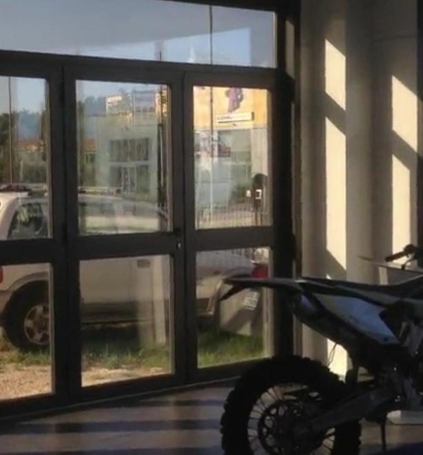 Colpo da 80mila euro in officina 