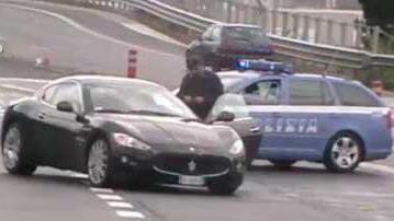 18 anni di reclusione alla gang che ricicla le macchine di lusso