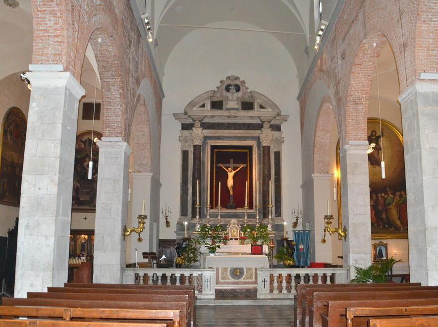 Immortalato dalle telecamere l’autore di un furto in chiesa