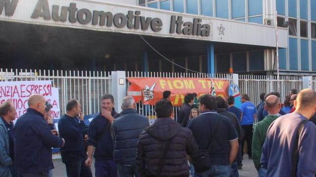 Trw inamovibile vuole la chiusura