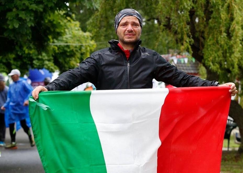 Michele Notarangelo e la sfida estrema: sei giorni di corsa 