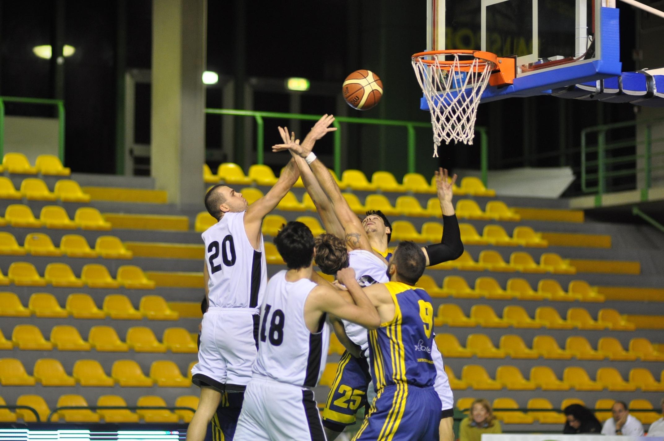 Un attacco del team lucchese
