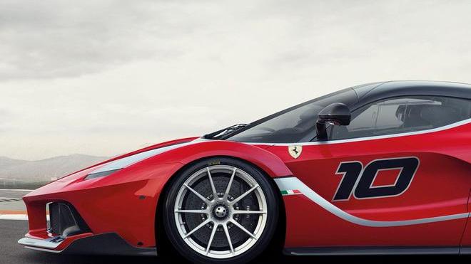 Nel “cuore” anche un motore elettrico La presentazione sulla pista di Abu Dhabi