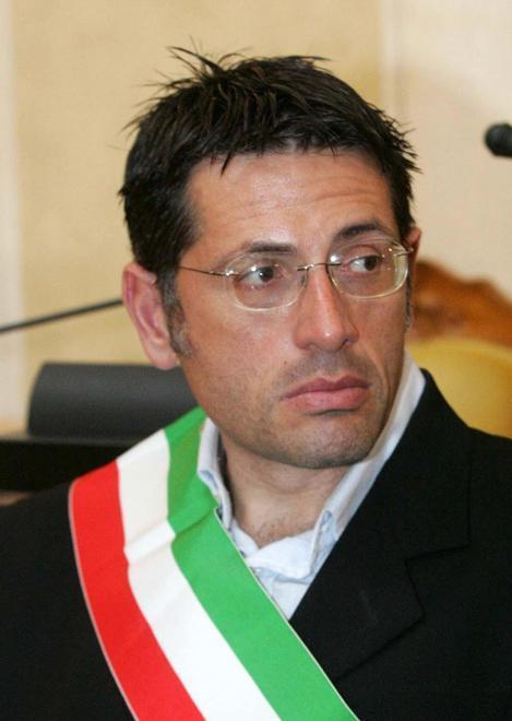 «Il Pd boccia la mozione per le coppie same sex» 