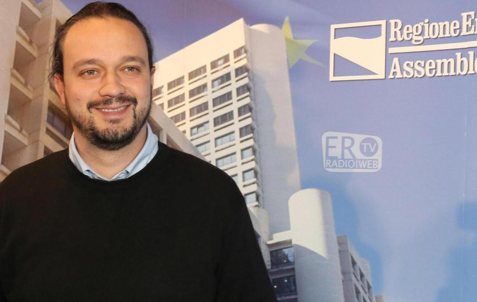 Fabbri non dà lavoro agli immigrati: il governo ce li scarica