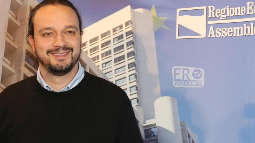 Fabbri non dà lavoro agli immigrati: il governo ce li scarica