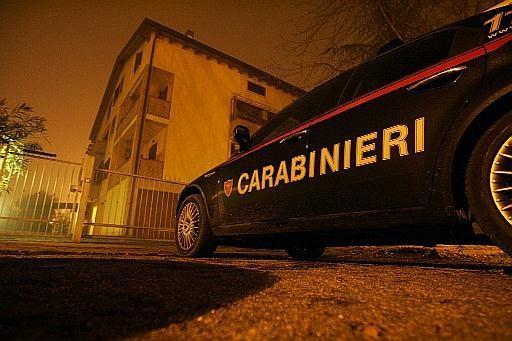 Furti in case e negozi: 11 arresti
