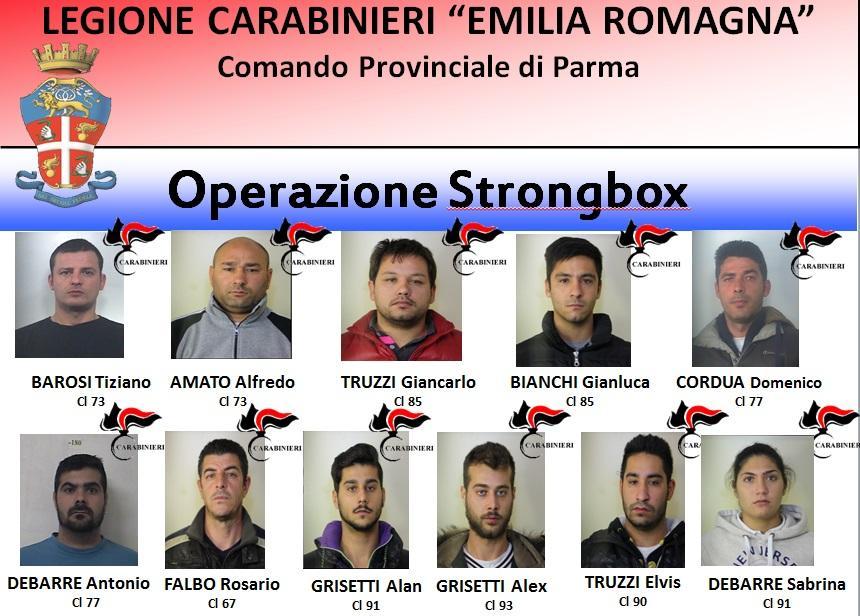 Saccheggiavano case e negozi, undici arresti nella notte