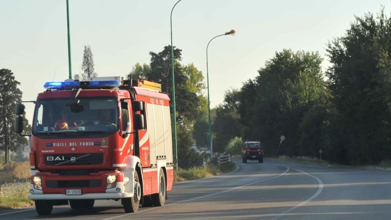 Si addormenta con la sigaretta accesa, muore nell'incendio della casa