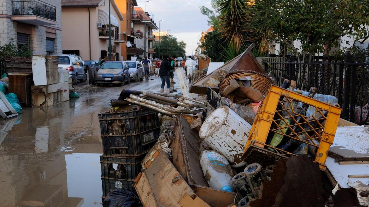 La situazione ad Albinia il 27 novembre 2012 (foto Dimitri Ulivieri)