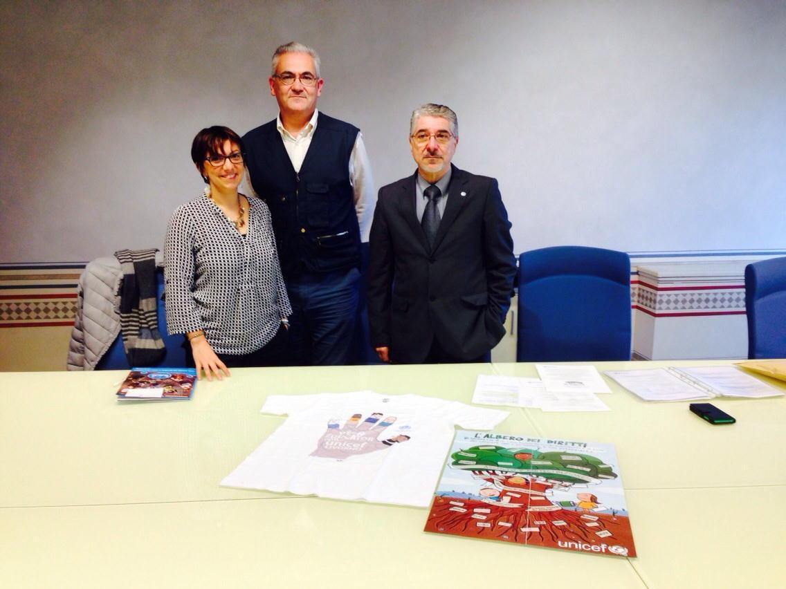 Domenici con il prof Arrigoni del Mattei e il presidente Unicef di Livorno Gagliardi 